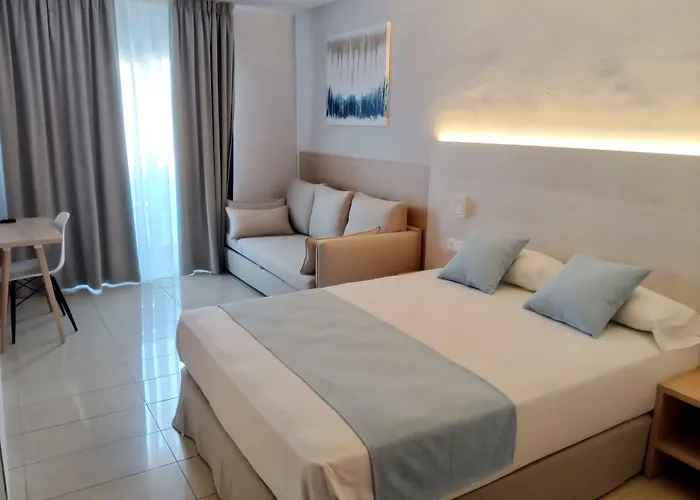 ホテル Hotel Excelsior