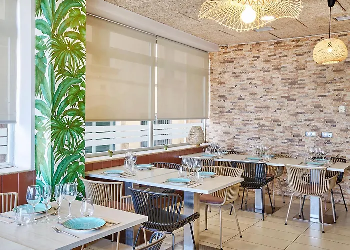 Urh Excelsior 滨海略雷特